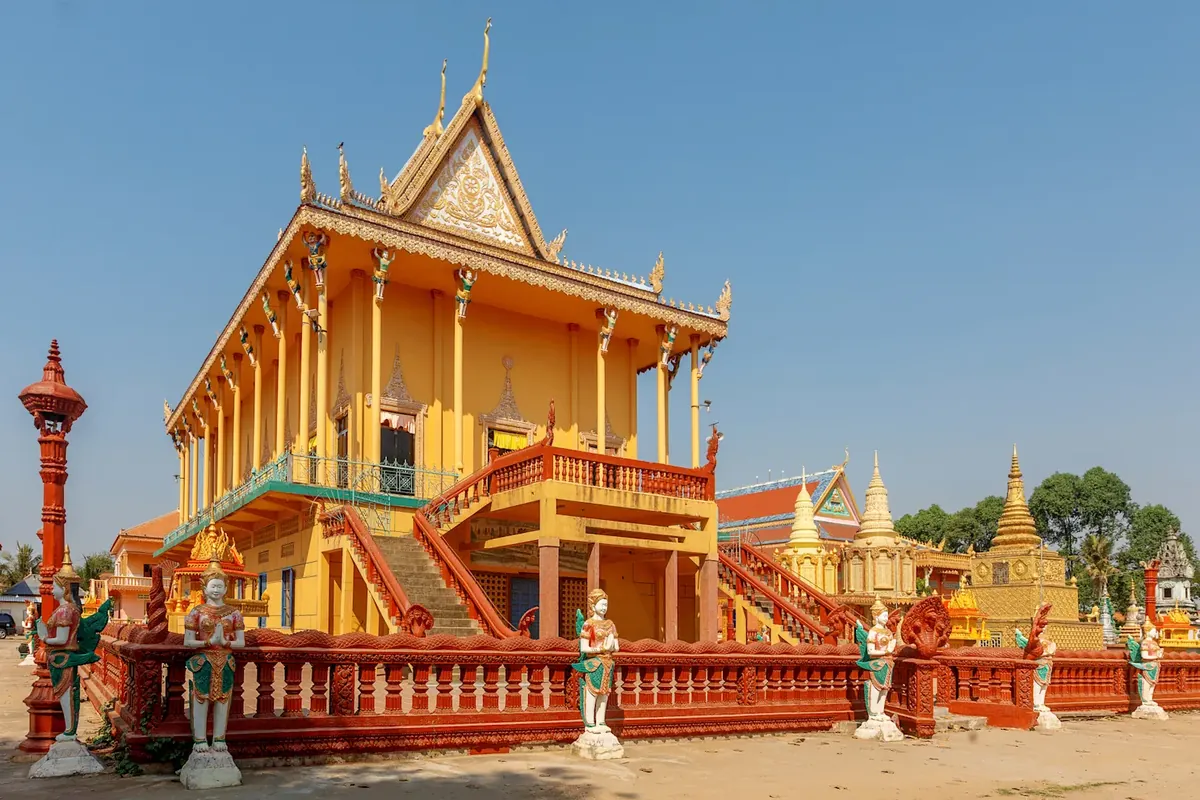 Golden temple at Angkor Ban